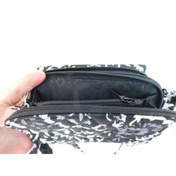Vera Bradley Cross Body Adjustable Small Wallet Style Handbag Purse NEW - Picture 4 of 4